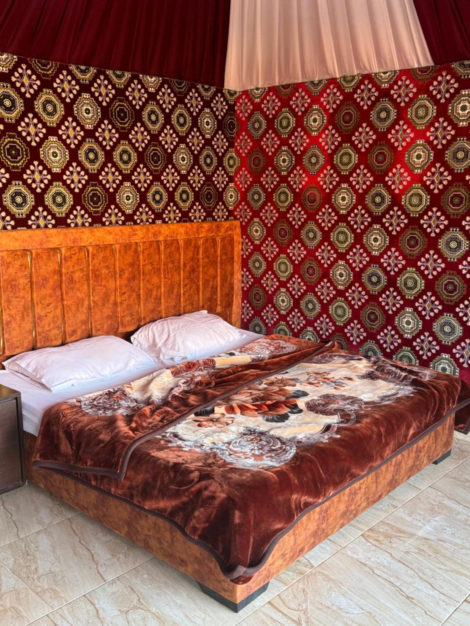 Wadi Rum Bubble Camp & Tour Extérieur photo
