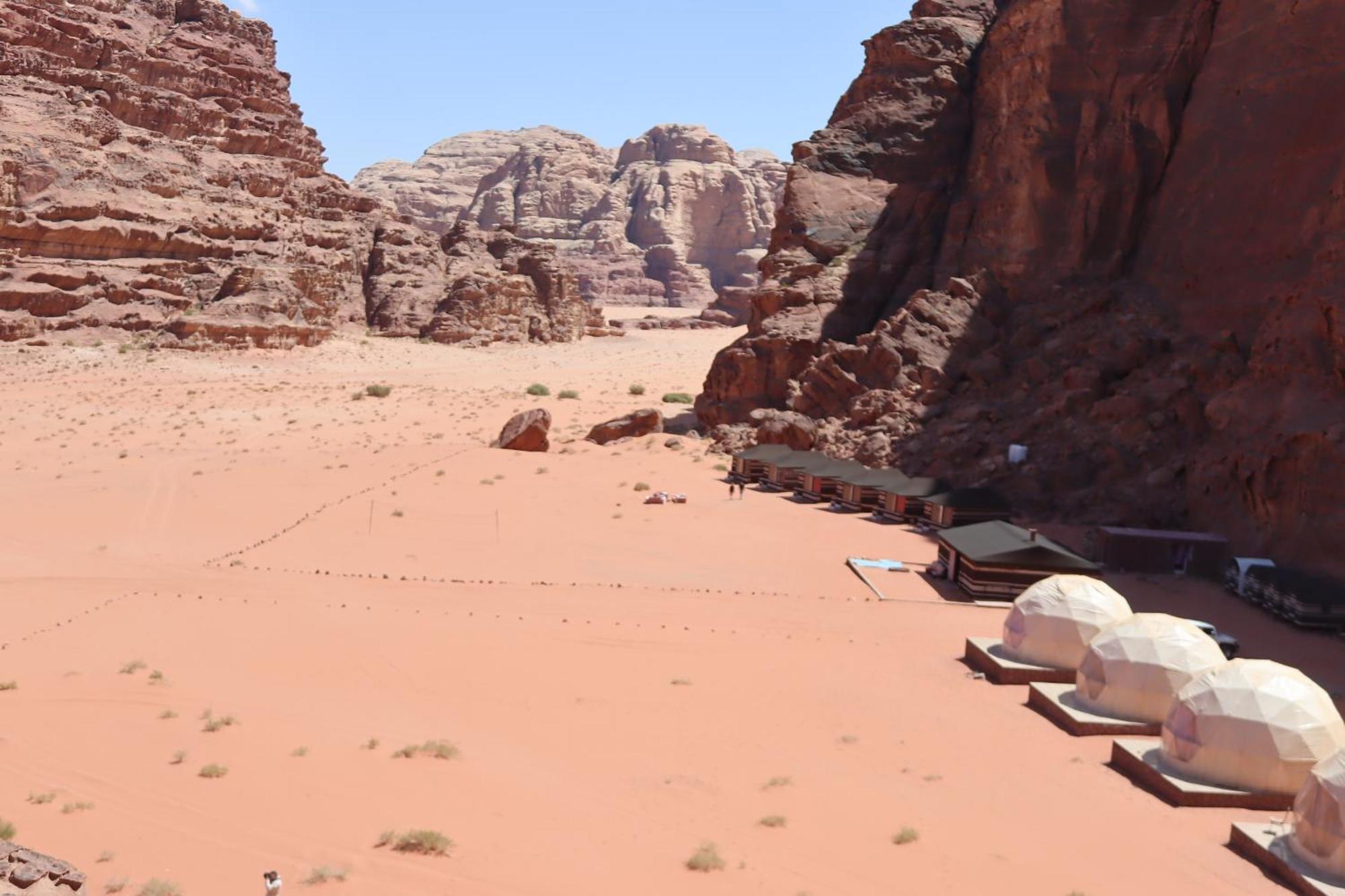 Wadi Rum Bubble Camp & Tour Extérieur photo