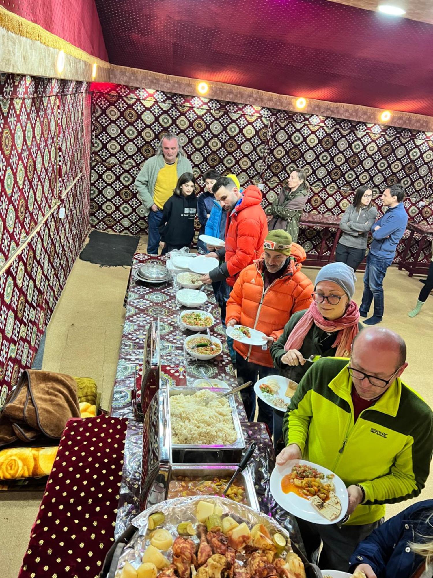 Wadi Rum Bubble Camp & Tour Extérieur photo